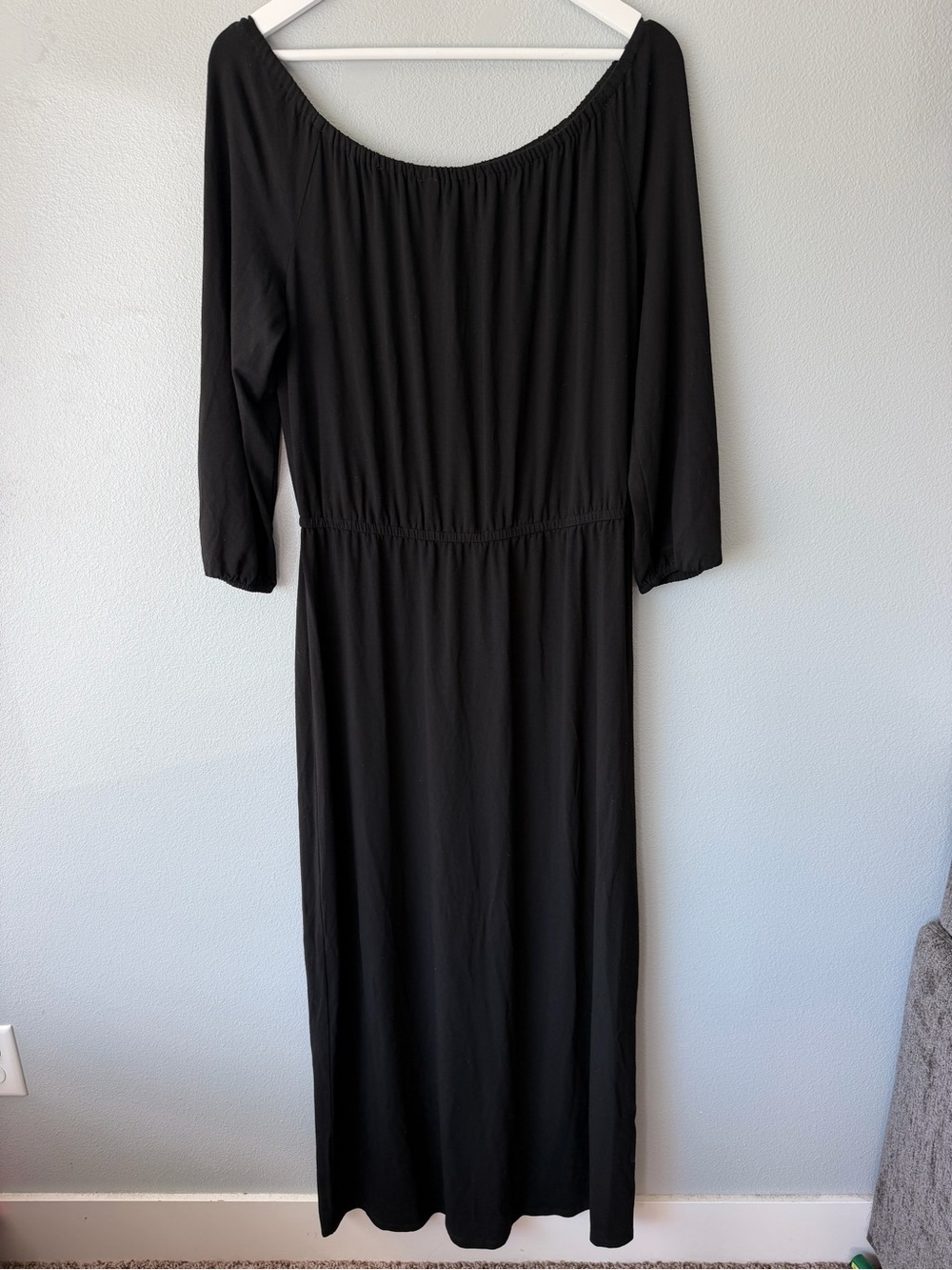 Chico’s black off shoulder stretch jersey long sleeve maxi dress Sz 1 Women’s M